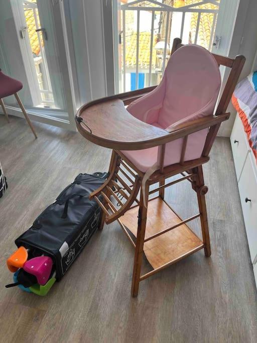 Appartement En Plein Coeur Du Centre Ville لي سابلِ دولونْ المظهر الخارجي الصورة