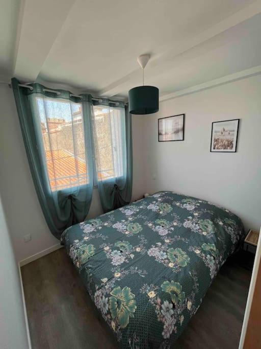 Appartement En Plein Coeur Du Centre Ville لي سابلِ دولونْ المظهر الخارجي الصورة